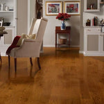 Charger l'image dans la visionneuse de galerie, Plancher de bois franc massif Bruce American Originals Copper Dark Oak, 3/4 po x 5 po (23,5 pi ca/caisse)