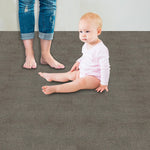 Charger l'image dans la visionneuse de galerie, Dalle de moquette Astella Relief Rest ASTELLA 19,68 po x 19,68 po (21,53 pi²/boîte)