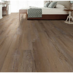 Charger l'image dans la visionneuse de galerie, Plancher de vinyle de luxe MSI Stone ULC Lowcountry Oak Bluff 7,36 po x 48,31 po (39,52 pi²/boîte)