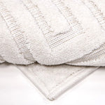 Charger l'image dans la visionneuse de galerie, Latitude Run Dovetail Geometric Natural High Low Indoor Outdoor Rug – 7'9" x 10'10"