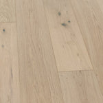 Charger l'image dans la visionneuse de galerie, Plancher en bois franc d'ingénierie Torrey en chêne français à lames larges de Malibu, 9/16 po x 7,5 po x longueurs variables (23,32 pi²/boîte)