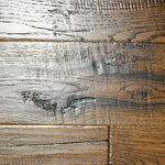 Charger l'image dans la visionneuse de galerie, Calatan Maple 3.25 in. W x 84 in. L 0.75 in. Solid Hardwood Flooring (22 sq.ft./case)