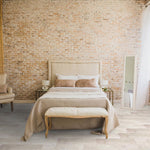 Charger l'image dans la visionneuse de galerie, Modamo Casa Castle Stone, carrelage en porcelaine polie couleur ivoire, 30,5 cm x 61 cm, pour sols et murs (15,52 pi²/boîte)