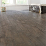 Charger l'image dans la visionneuse de galerie, Plancher stratifié à lames verrouillées Home Decorators Collection Cambria Birch, gris, longueur aléatoire x 6,5 po de largeur x 12 mm (17,05 pi²/boîte)