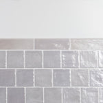 Charger l'image dans la visionneuse de galerie, Ivy Hill Tile Amagansett Grey Ceramic Wall Bullnose Tile 2.55 inch Width 7.87 inch Length Satin Finish 1 sq ft/case