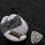 Charger l'image dans la visionneuse de galerie, Revêtement de sol rigide en marbre ébène Marblesque de 5,5 mm d'épaisseur x 18,5 po de largeur x 37 po de longueur (19,02 pi²/caisse)