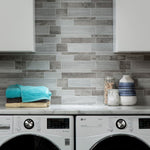 Charger l'image dans la visionneuse de galerie, Aspect Collage Peel & Stick Vinyl Wall Tile in Mixed Grey Corridor