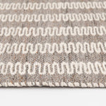 Charger l'image dans la visionneuse de galerie, GlucksteinElements Everett Ivory/Taupe 6 ft. x 9 ft. Indoor Area Rug – Modern Wool Blend Rug with Fringe Detail
