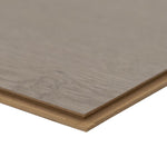 Charger l'image dans la visionneuse de galerie, Revêtement de sol stratifié TrafficMaster Jasper Mist Oak, 7 po l x 48 po L x 10 mm H (17,99 pi²/boîte)