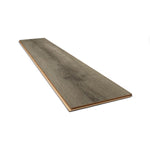 Charger l'image dans la visionneuse de galerie, Revêtement de sol stratifié aspect bois gris TrafficMaster Harrison Oak 12 mm x 7,6 po l x 54,45 po L (17,24 pi²/boîte) (Copie)