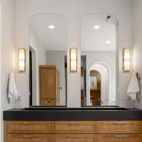 Merola Tile Chester Matte Bianco Ceramic Wall Tile 0.38 inch Thick 3 inch Wide 5.72 sq ft/case Satin Subway Finish