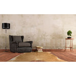 Charger l&#39;image dans la visionneuse de galerie, Tapis d&#39;intérieur Linon Home Décor en peau de vache, couleur bringé clair, pleine peau – 1,5 m x 2,1 m environ.
