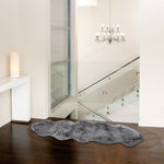 Charger l&#39;image dans la visionneuse de galerie, Tapis d&#39;intérieur en fausse peau de vache, mélange gris, 1,5 m x 1,8 m, Linon Home Décor Products
