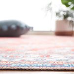 Charger l&#39;image dans la visionneuse de galerie, Tapis de couloir d&#39;intérieur lavable en machine Safavieh Arizona Elton Rouille/Aqua 2 pi 6 po x 8 pi
