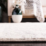 Load image into Gallery viewer, Safavieh Madison Jepson Silver / Ivory 8 ft. x 8 ft. Square Indoor Area Rug
