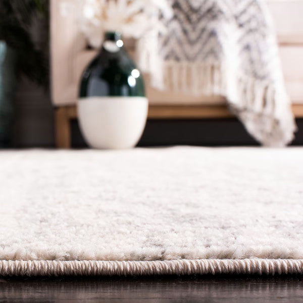 Safavieh Madison Jepson Silver / Ivory 8 ft. x 8 ft. Square Indoor Area Rug