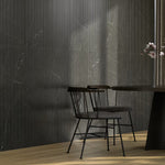 Charger l&#39;image dans la visionneuse de galerie, Carreaux muraux en céramique mats cannelés UrbanSlat Marmiro Noir de MSI, 16 po x 48 po, aspect marbre (15,51 pi²/caisse)

