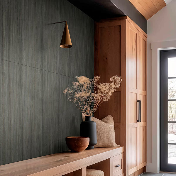 Carreaux muraux cannelés en céramique mate Urban Ridge Ebony de MSI, 16 po x 48 po, aspect bois (15,51 pi²/caisse)