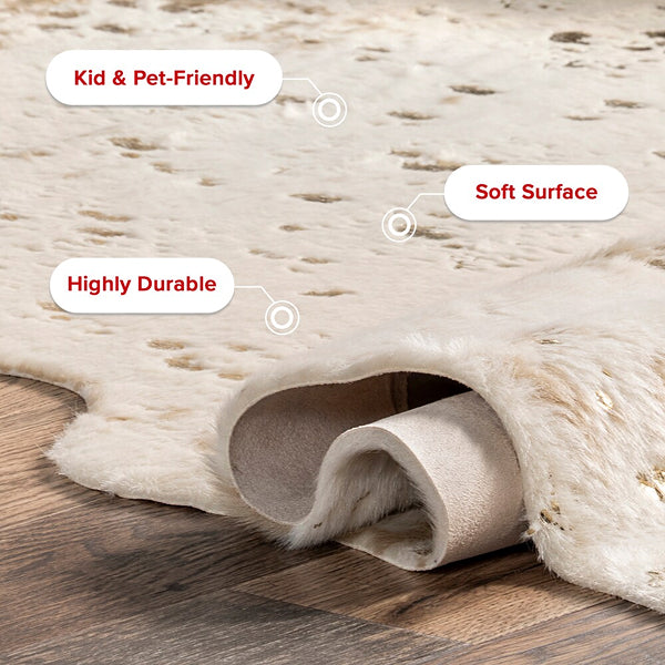 nuLOOM Iraida Faux Cowhide Off-White 4 ft. x 5 ft. Indoor Area Rug