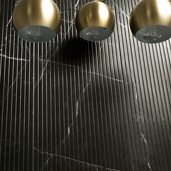Carreaux muraux en céramique mats cannelés UrbanSlat Marmiro Noir de MSI, 16 po x 48 po, aspect marbre (15,51 pi²/caisse)