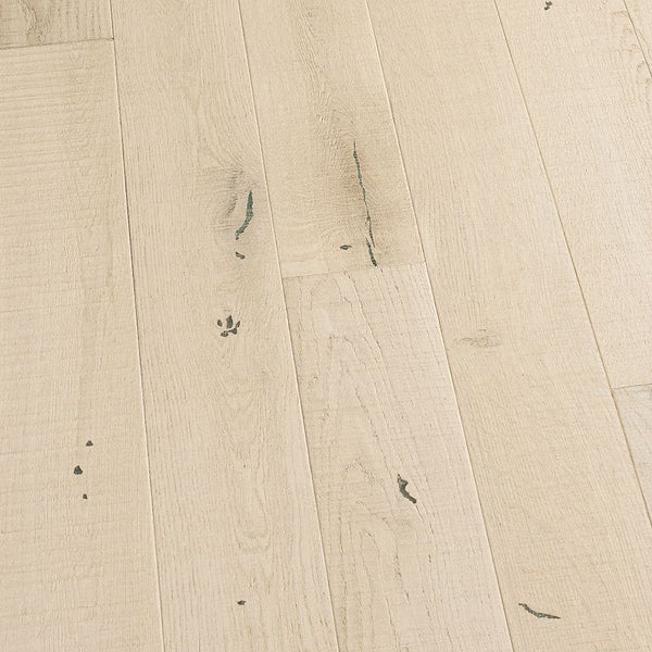Malibu Wide Plank French Oak Miramar 3/4-inch x 5-inch Solid Hardwood Flooring (22.60 sq.ft./case)