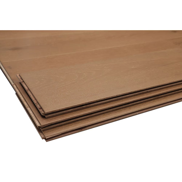 GUOYA Wirebrushed European Oak 7-1/2-inch x 75-inch Engineered Vintage Bourbon Flooring (19.43 sq.ft. / Case)