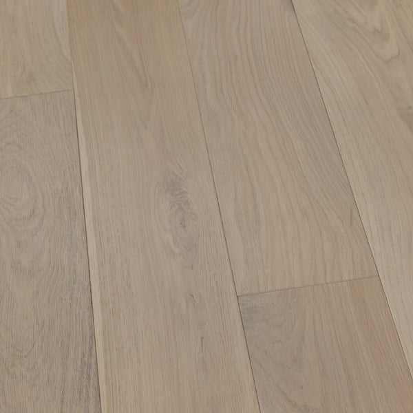 Malibu Wide Plank French Oak Beaumont 1/2-inch x 7.5-inch x Varying Length Eng. Hardwood Flooring (23.32 sq.ft./case)