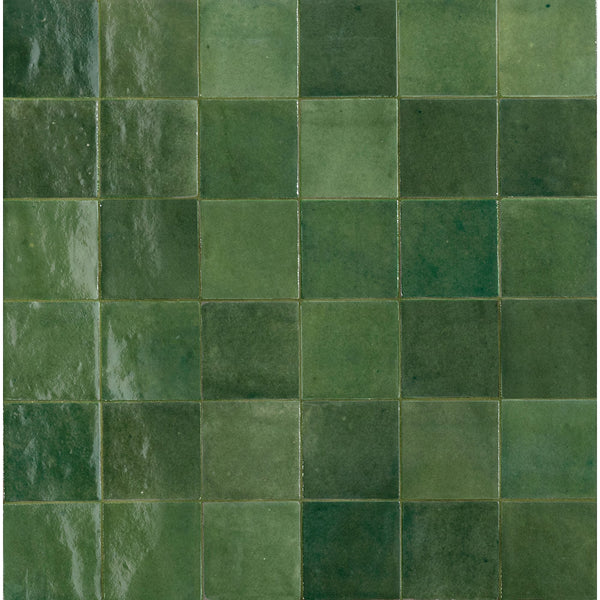 Carrelage mural céramique Daltile Zellige Neo Bosco brillant de 0,37 pouce d'épaisseur, 4 pouces de large, 5,67 pi²/caisse, finition brillante ondulée