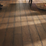 Charger l&#39;image dans la visionneuse de galerie, European Traditions Oak 3/8 Thick x 5 inch Wide x Varying Length Engineered Hardwood Flooring
