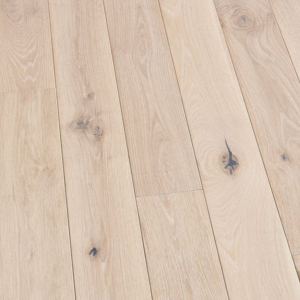 Malibu Wide Plank French Oak Pelican Hill 3/4 in. Thick x 5 in. Wide Solid Hardwood Flooring (22.60 sq. ft./case)