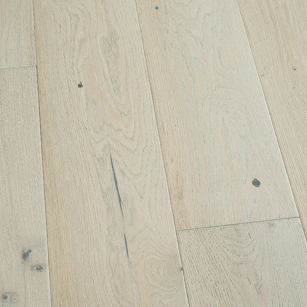 Malibu Wide Plank French Oak Salt Creek 1/2-inch x 7-1/2-inch x Varying Length Engineered Hardwood Flooring (23.31 sq.ft./case)