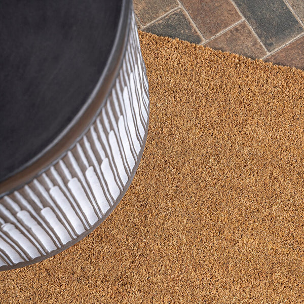 JONATHAN Y Peater Classic Casual Commercial Natural Coir Light Brown 3 ft. x 6 ft. Doormat