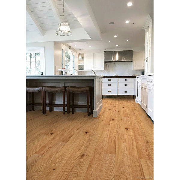 Dubeau Floors Natural Red Oak 3/4 T x 4-1/4 W x Random Length Natural Matte Hardwood Floor (17 sq.ft./case)