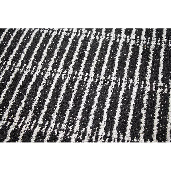 StyleWell Acton 3 ft x 6 ft Polypropylene Loop Yarn with Non-Slip Backing Black Doormat