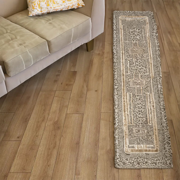 7.5 in. W x 51 in. L x 10mm Waterproof Laminate Flooring – Natural Oak Finish (18.39 sq.ft./case)