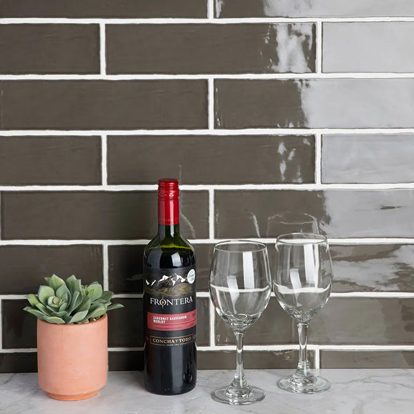 Merola Tile Chester Grafito Ceramic Wall Tile 0.38 inch Thick 3 inch Wide 5.72 sq ft/case Glossy Subway Finish