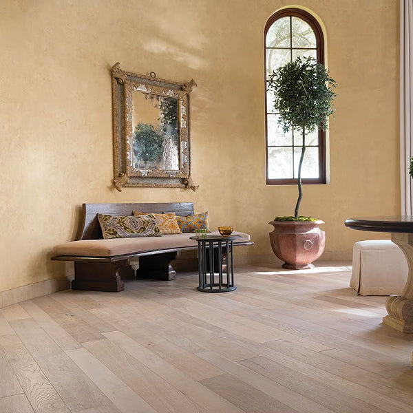 Malibu Wide Plank French Oak Santa Monica 1/2 in. x 5 & 7 in. x Varying Length Engineered Hardwood Flooring (24.93 sq.ft./case)
