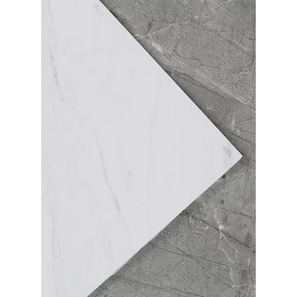 Ensemble de 20 carreaux de sol en vinyle FloorPops en marbre gris et blanc Bonneville 12 po x 12 po (20 pi2)
