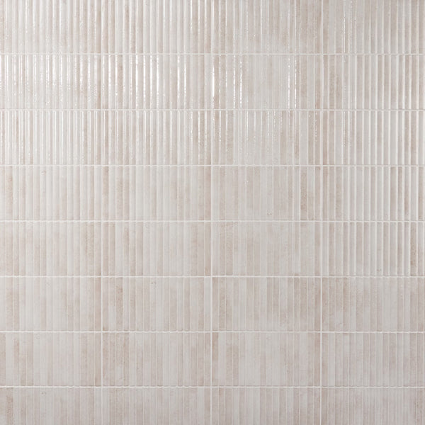 Carrelage mural cannelé poli blanc Ivy Hill Mawr 5,9 po x 11,81 po 0,31 po d'épaisseur 9,68 pi ca/caisse