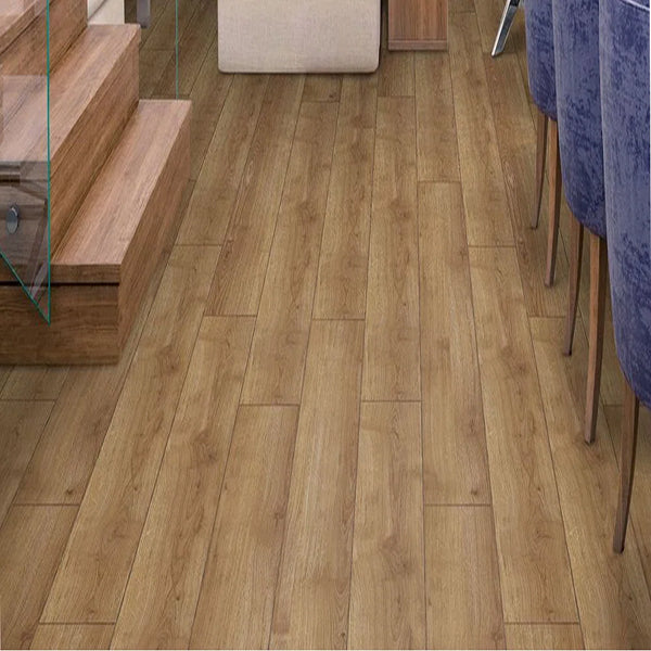 7.5 in. W x 51 in. L x 10mm Waterproof Laminate Flooring – Natural Oak Finish (18.39 sq.ft./case)