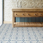 Charger l&#39;image dans la visionneuse de galerie, Ensemble de 20 carreaux de vinyle FloorPops Tuscan 12 po x 12 po (1 pi² chacun)
