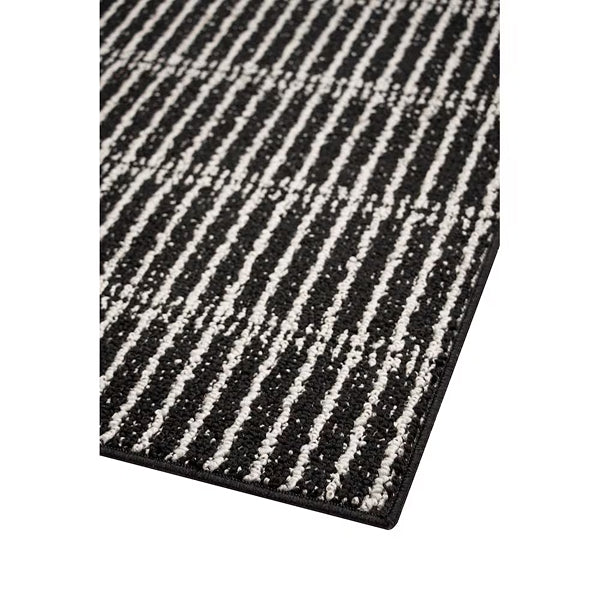 StyleWell Acton 3 ft x 6 ft Polypropylene Loop Yarn with Non-Slip Backing Black Doormat