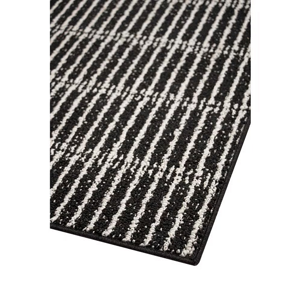 StyleWell Acton 2 ft x 5 ft Polypropylene Loop Yarn with Non-Slip Backing Black Doormat