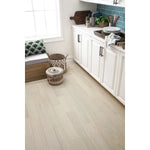 Charger l&#39;image dans la visionneuse de galerie, Oak Waterproof Hardwood Flooring
