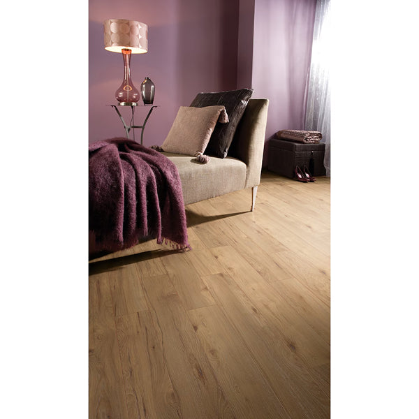 Revêtement de sol stratifié Krono Original Huron Howell Elegant Brushed Hickory 10 mm d'épaisseur x 8 po de largeur x 47 5/8 po de longueur (18,60 pi²/boîte)