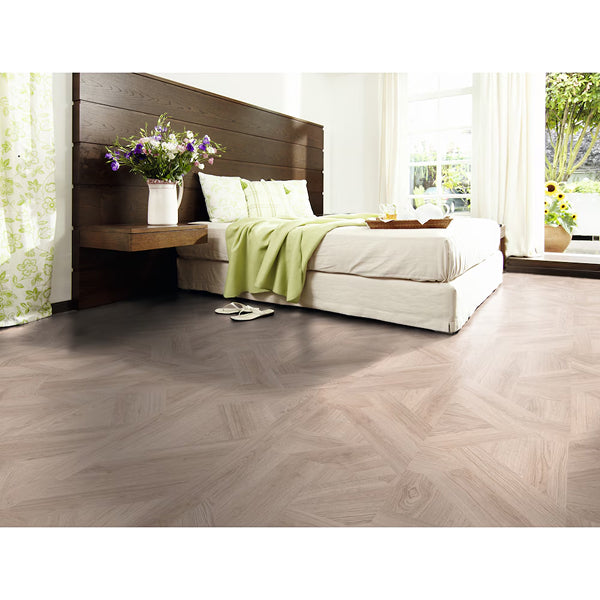 Revêtement de sol stratifié aspect bois Lifeproof Palm Cove Oak, 8 mm x 12,95 po l x 50,79 po L, beige clair et beige clair (27,41 pi²/boîte)