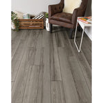 Charger l&#39;image dans la visionneuse de galerie, Revêtement de sol imperméable Krono Original Huron Smokey Heirloom Ash, 10 mm d&#39;épaisseur x 8 po de largeur x 47 5/8 po de longueur (18,60 pi²/caisse)
