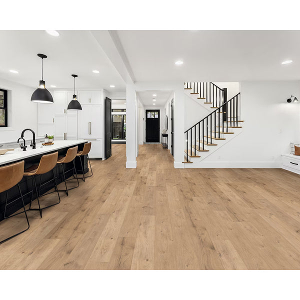 Revêtement de sol stratifié aspect bois brun TrafficMaster Riverbed Oak, 12 mm x 7,6 po l x 54,45 po L (17,24 pi²/boîte)