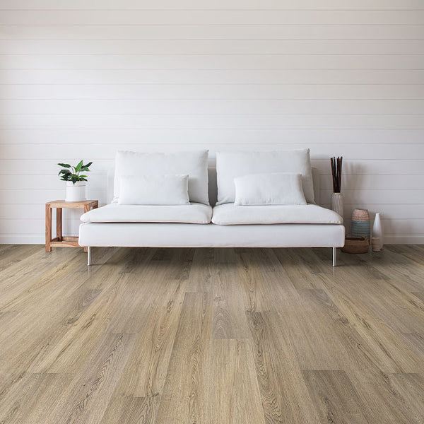 Revêtement de sol stratifié Home Decorators Collection, chêne Amber Haze, 7 po l x 48 po L (15,39 pi²/boîte)