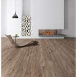 Charger l&#39;image dans la visionneuse de galerie, Revêtement de sol stratifié aspect bois brun moyen Lifeproof Autumn Oak, 12 mm x 7,6 po l x 54,45 po L (17,24 pi²/boîte)
